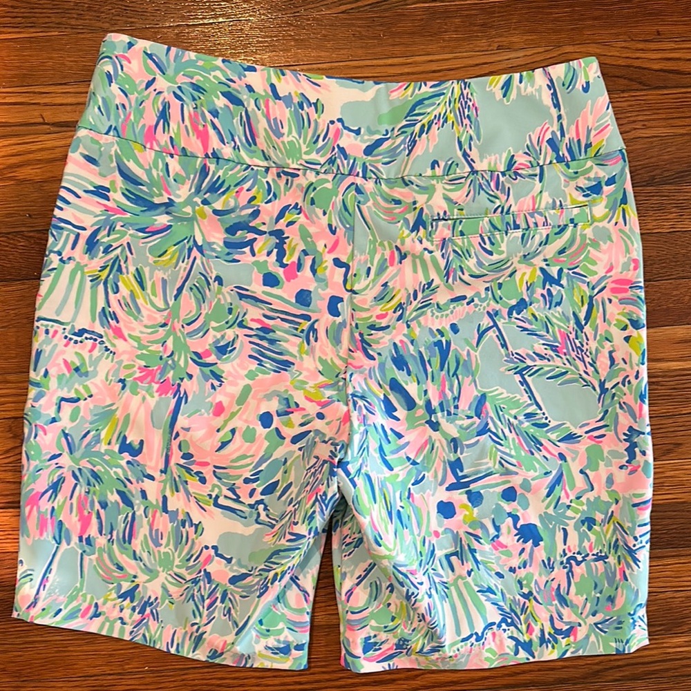 Lilly Pulitzer Luxletic Bermuda shorts size 12 - Picture 4 of 7